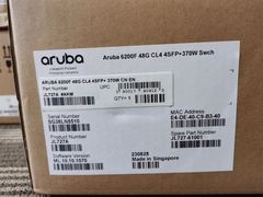 JL727A 	 Aruba 6200F 48G Class4 PoE 4SFP+ 370W Anahtarı