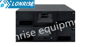 6741L1U Raf tipi sunucu bilgisayarı IBM TS4300 3U Teyp Kitaplığı-Temel Birim