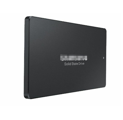 MZ7L3960HCHQ-00A07 PM893 960 GB SSD 2.5 &quot;Dahili SATA (SATA/600) 1.3 DWPD 560 MB/S Oku Transfer Hızı