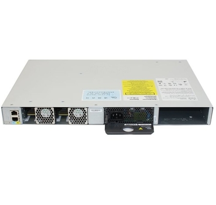 C9200L-24PXG-4X-E Cisco Switch Catalyst 9200 Switch C9200L 24 portlu 8xmGig 16x1G 4x10G PoE+ Ağ Temelleri