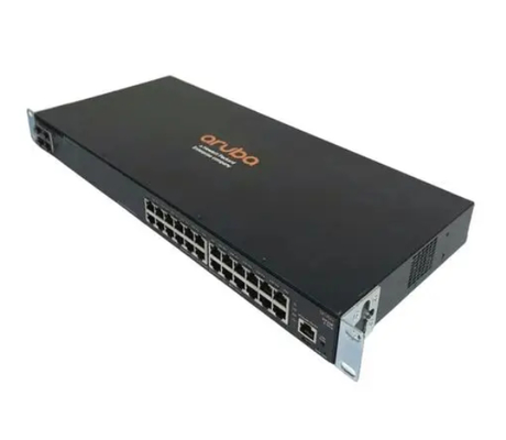 Aruba JL658A 24 portlu SFP+ 4 portlu SFP56 Katman 3 anahtarı