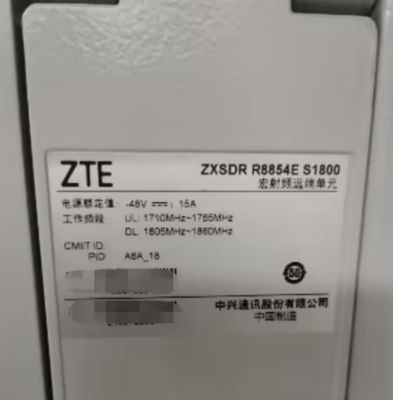 8854ES1800 A6a Makro Radyo Uzak Birimi 2G/3G/4G/5G İletişimi Sunar