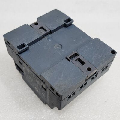 Siemens'in logosu! 230RCE Lojik Modülü, 115/230V AC/DC, 8 DI/4 Röle DO, Ekranlı, Ethernet, Modüler Genişletilebilir