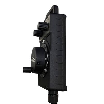 TOSOKU HC121 DAG MPG CNC El Çarkı 4 Eksen 12 V 25PPR Mitsubishi CNC Sistemi için