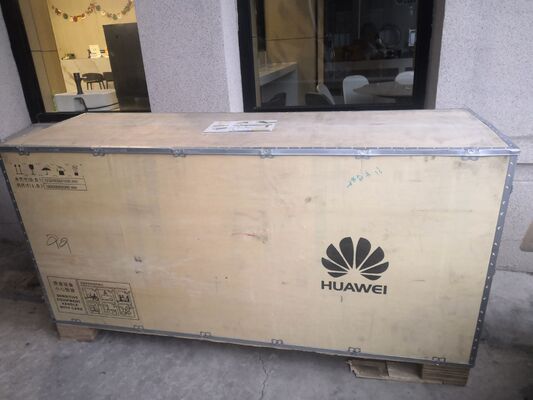 Huawei NE40E-X16A Yönlendirici, CR5DMPUX8670 CR5DMPUX8673 CR5DSFUIU07B, 12,58 Tbps Anahtarlama Kapasitesi