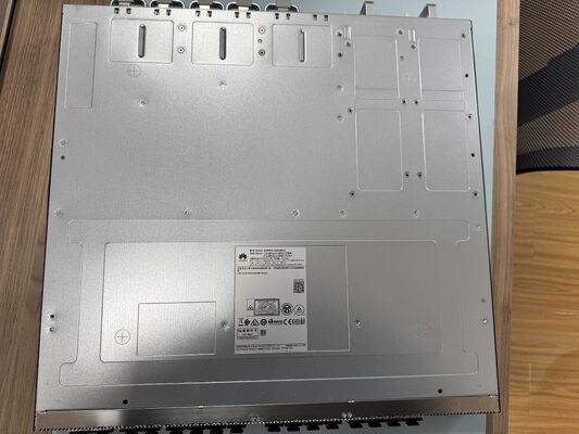 CE8875-24BQ8DQ-B Veri Merkezi Anahtarı, 24×200GE QSFP56, 8×400GE QSFP-DD, 16Tbps, 2400Mpps, Yönetilebilir