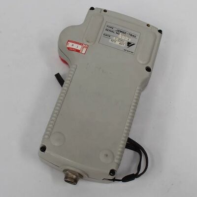 Yaskawa JZMQZ-TB40 Robot Öğretim Kolyeli Renkli LCD Ekranlı Windows CE Sistemi ve Ergonomik El Tasarımı