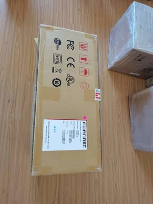 Fortinet FortiGate NGFW Orta Sınıf Serisi FG-200F FG-200F - Sadece Aygıt