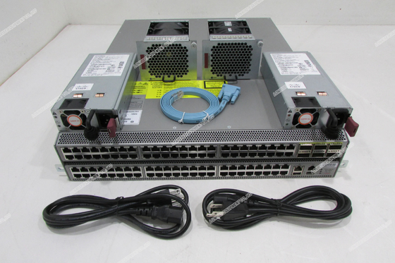 96p 100M/1/10G-T ve 6p 40G QSFP N9K-C93120TX özellikli Yeni Orijinal Nexus 9000 Serisi